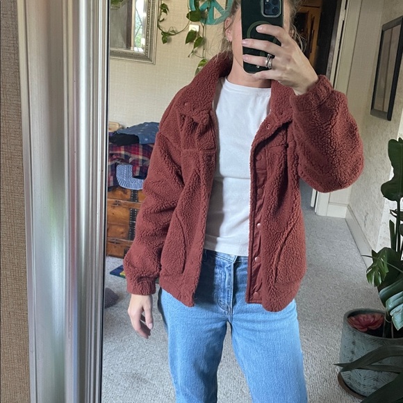 Old Navy Fall Teddy Jacket in Warm Rust - Picture 8 of 14